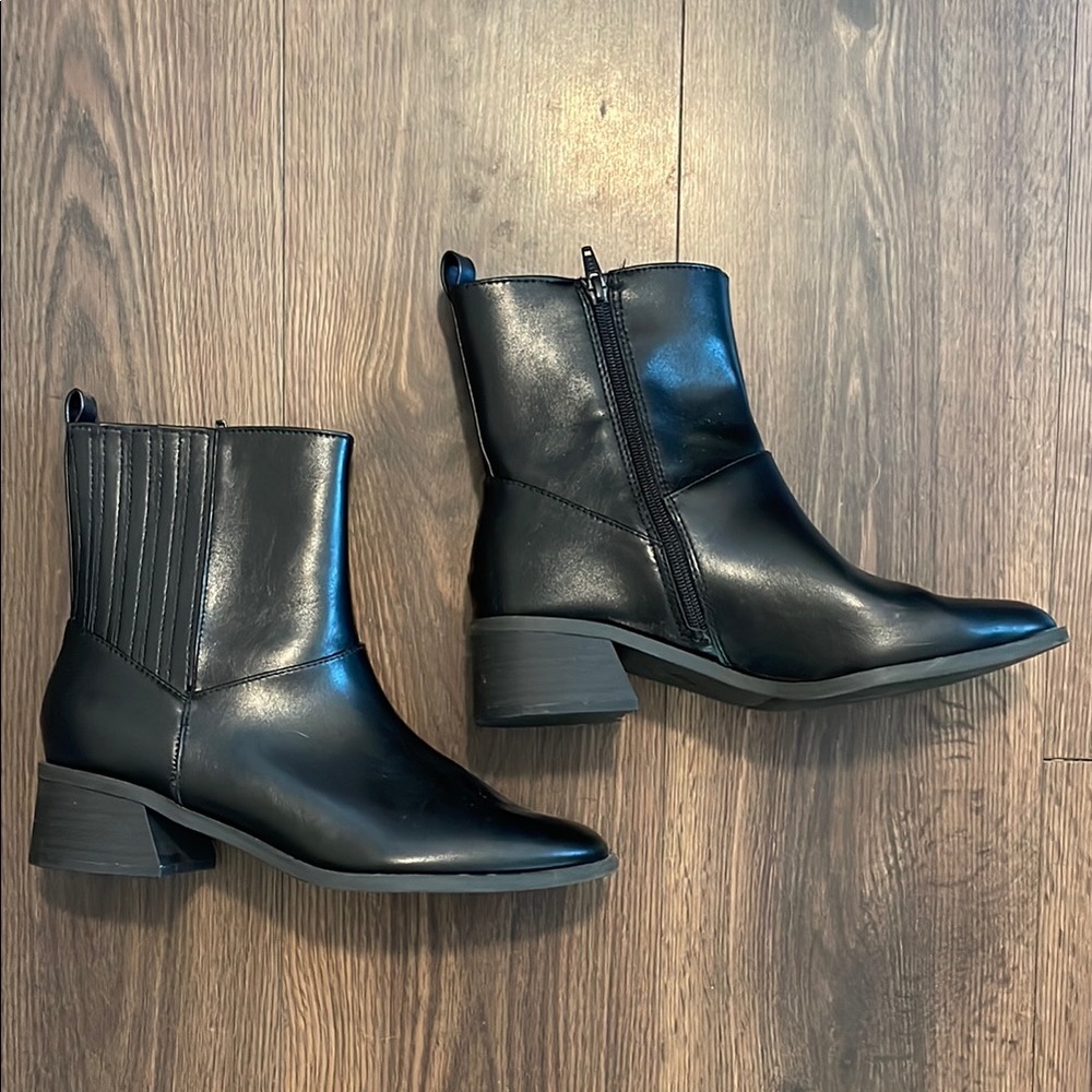 Universal Thread | Black Ankle Boots